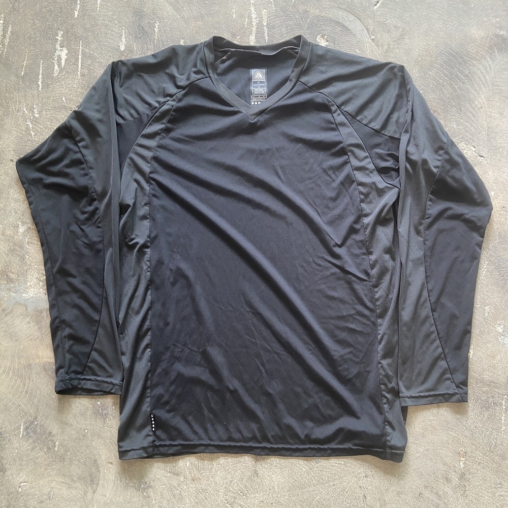 Nike ACG V Neck Base Layer Compression Long Sleeve Men's Large Preowned Black